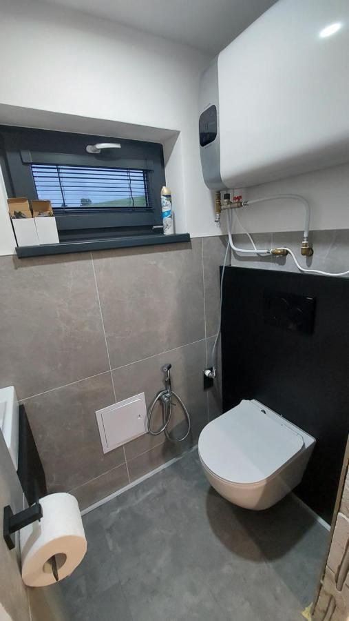 Apartman Cassovia Holcikovce Εξωτερικό φωτογραφία